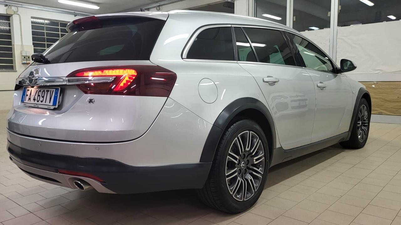 Opel Insignia 2.0 BiTurbo195CV CDTI 4x4 aut. Country Tourer SW