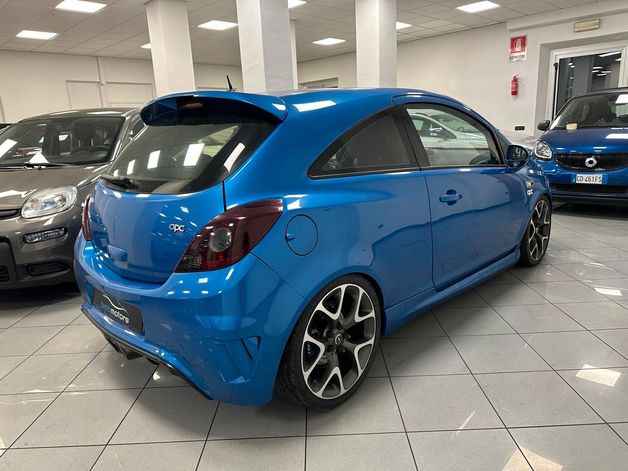 Opel Corsa 1.6 T 192CV 3 porte OPC