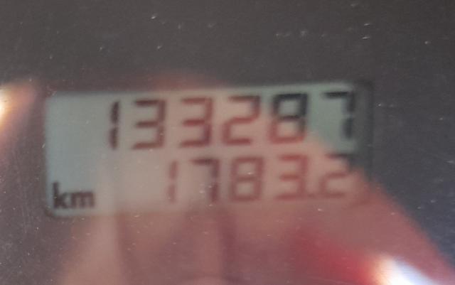 VOLKSWAGEN New Beetle 1.6 Cabrio