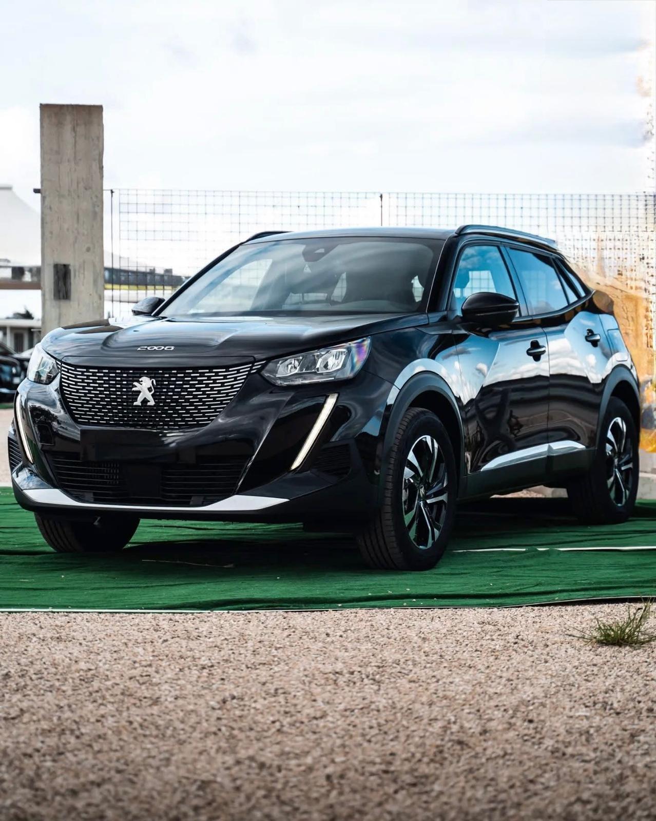 Peugeot 2008 bluehdi 130 eat8 s&s suv 5p/d/1499cc