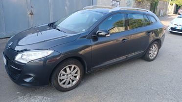 Renault Megane Mégane 1.6 SporTour Attractive
