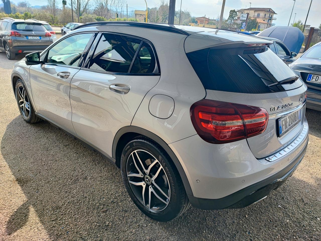 Mercedes-benz GLA 200 d Automatic 4Matic Premium