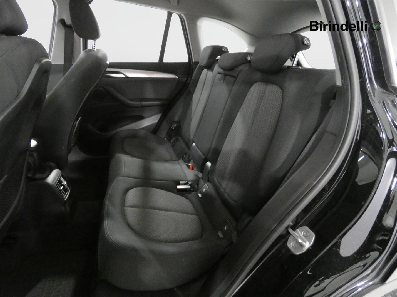 BMW X1 (F48) - X1 sDrive18d Business Advantage