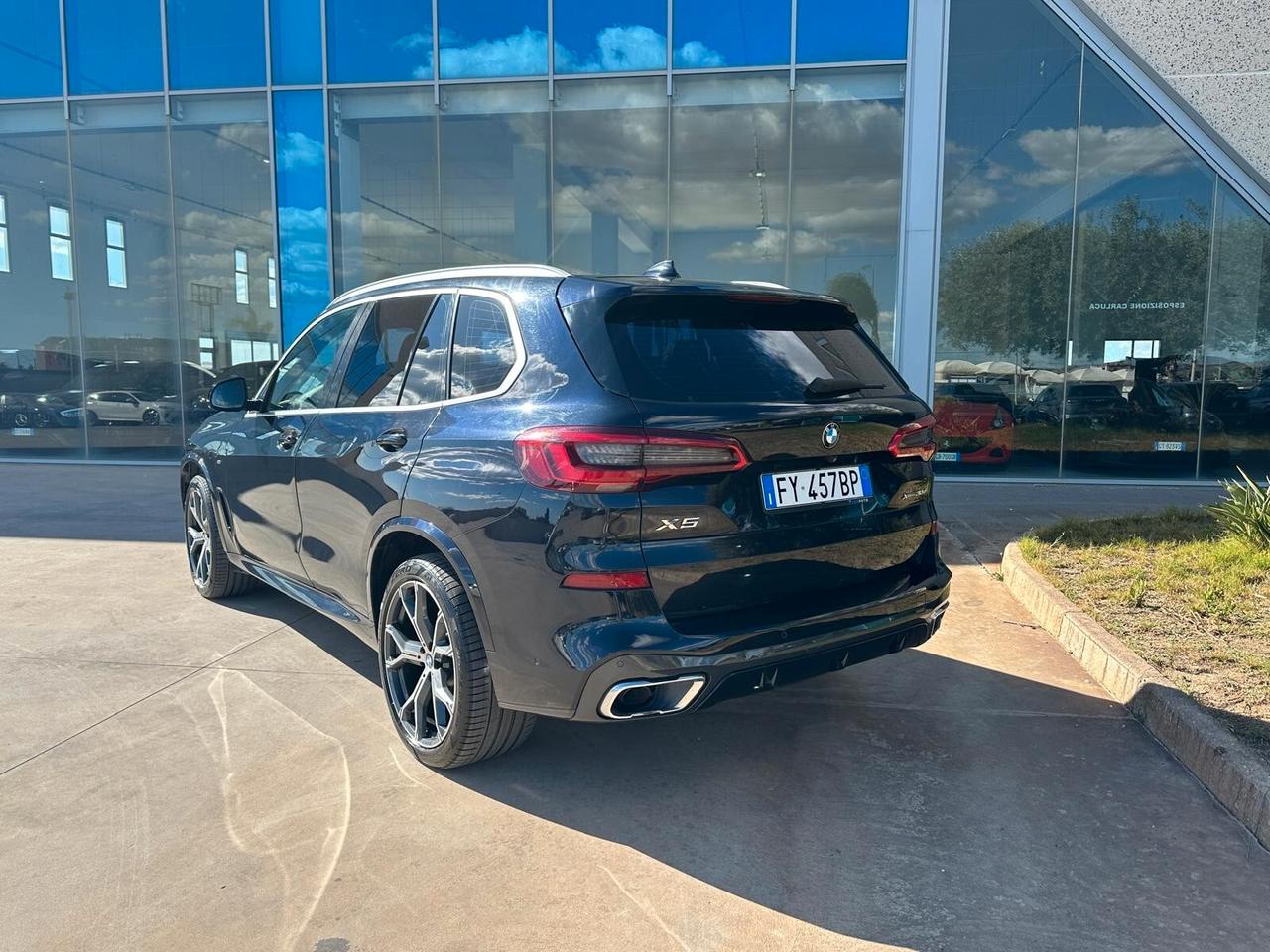 Bmw X5 xDrive30d xLine possibilità noleggio no scoring