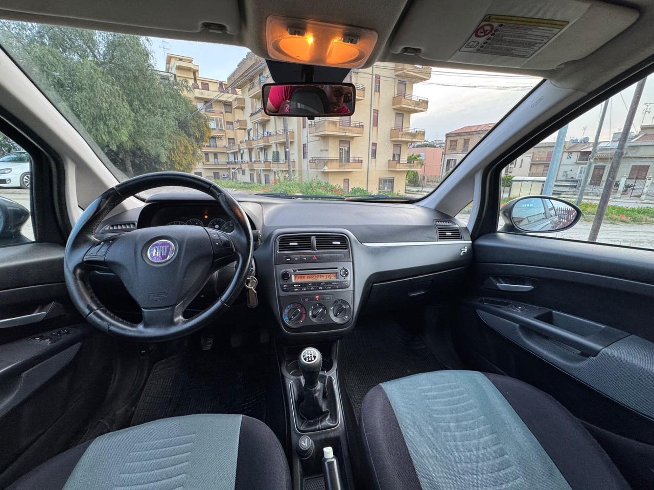 FIAT GRANDE PUNTO 1.3 MJT 75 CV DYNAMIC NEO PATENTATI