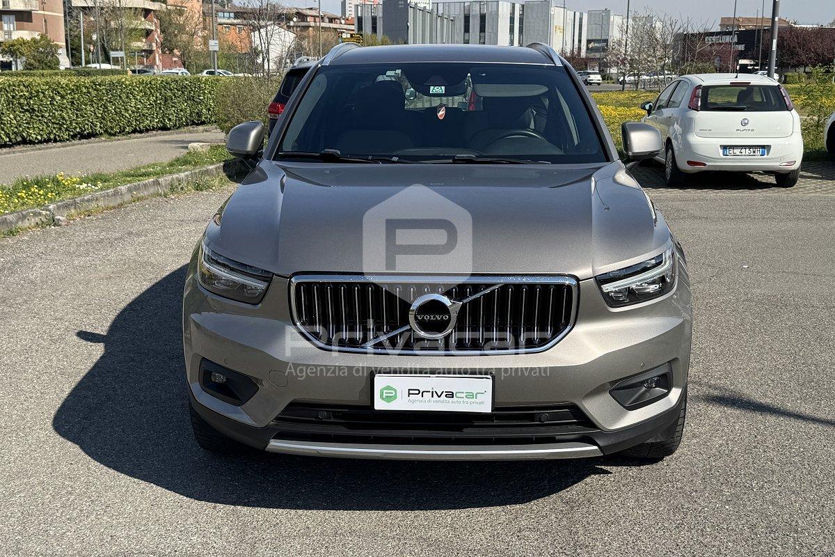 VOLVO XC40 T5 Recharge Plug-in Hybrid R-design