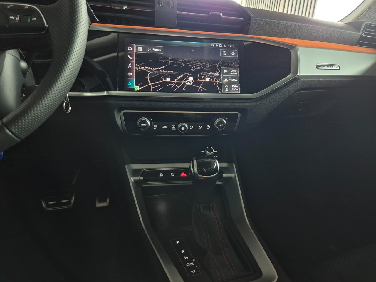 Audi Q3 40 TDI quattro S tronic Sline edition IDENTITY BLACK