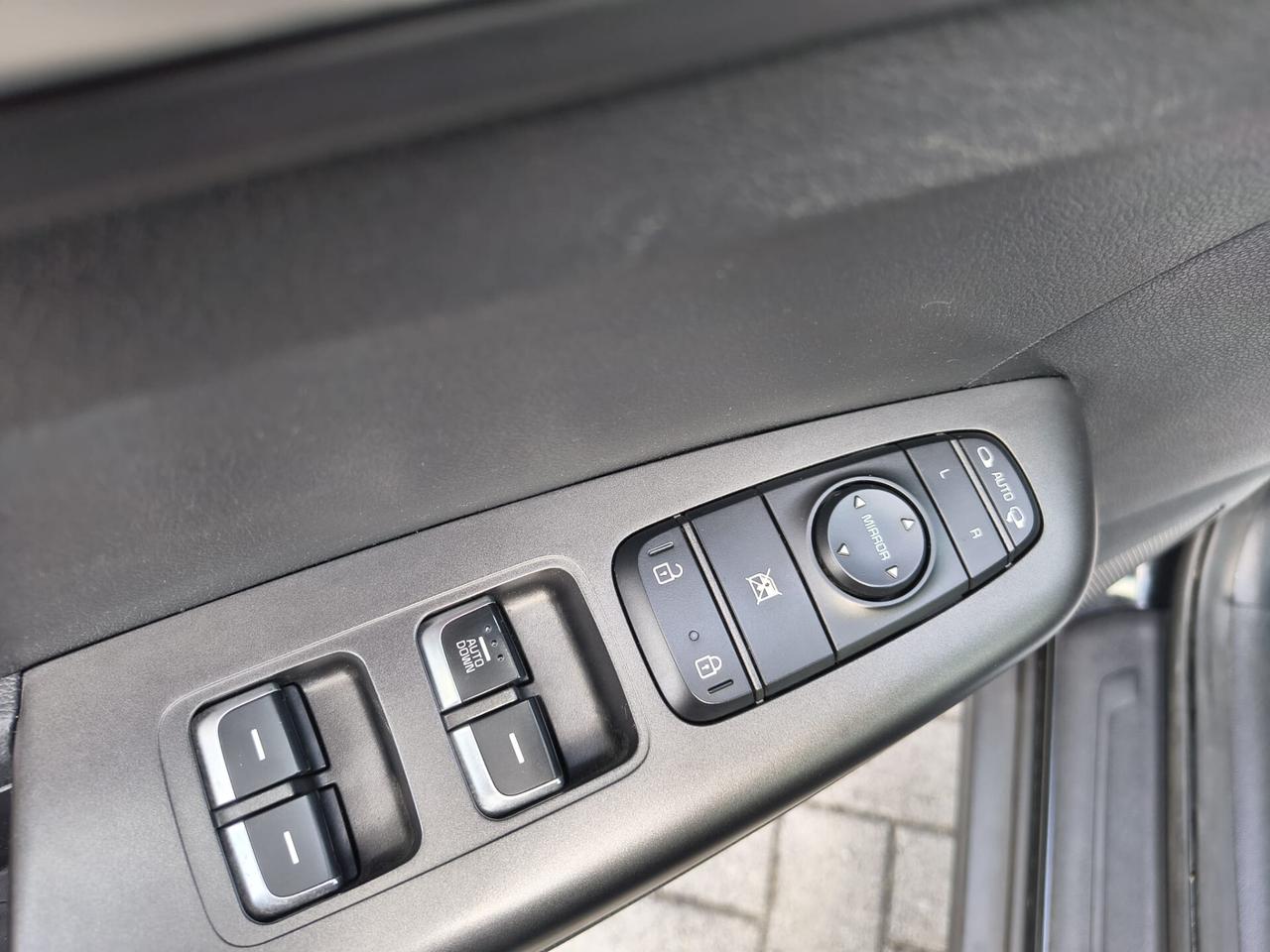 Kia Sportage 1.6 CRDI/ Mild Hybrid *CAMBIO ATUOMATICO*