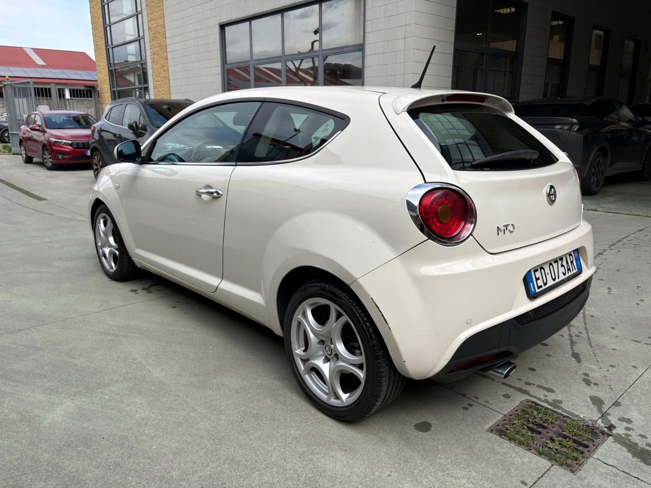 Alfa Romeo MiTo 1.4 78 CV Distinctive Sport Pack