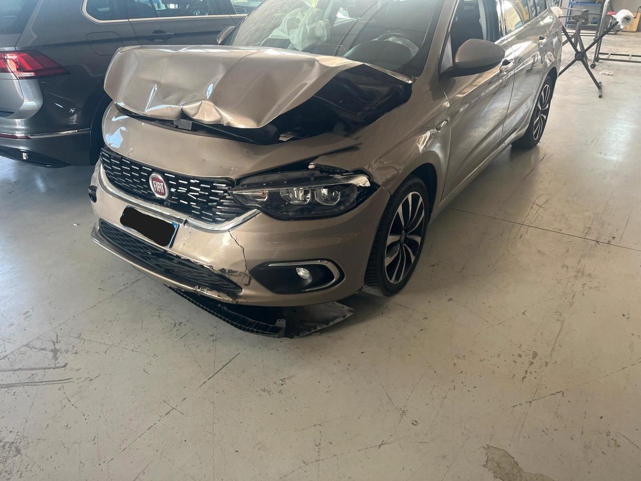 Fiat Tipo 1.3 Mjt S&S SW Lounge