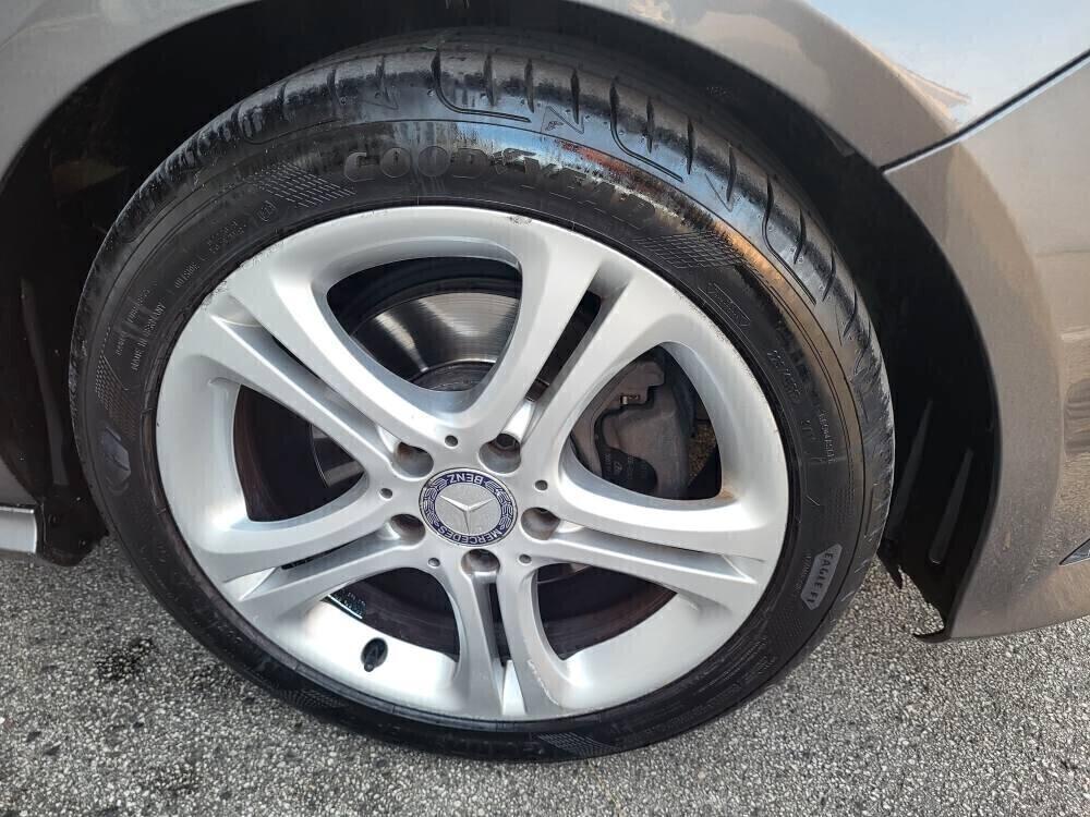 MERCEDES CLASSE A 180 1.6 BENZINA 122CV ANNO 02/13 KM 170.000 IN BUONO STATO