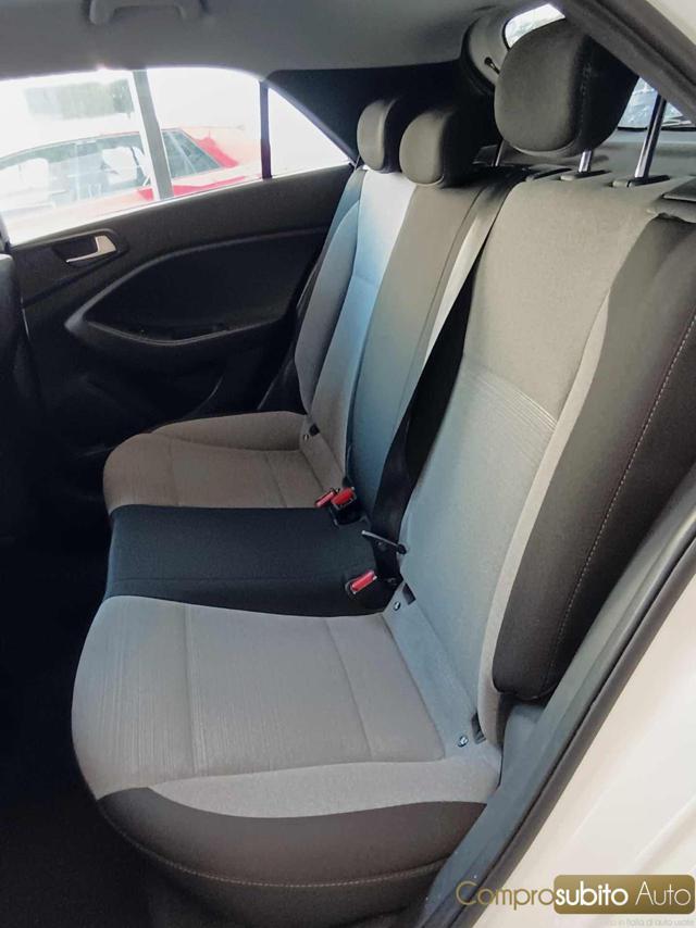 HYUNDAI i20 1.1 CRDi 12V 5 porte Comfort