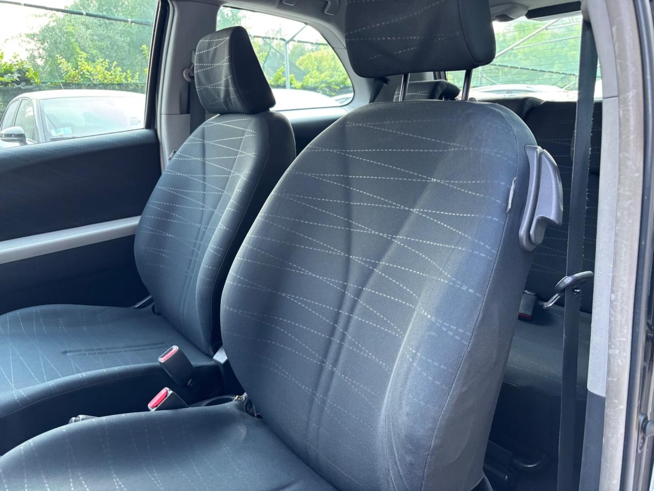 Toyota Yaris 1.3 - 3 porte Luna OK NEOPATENTATI