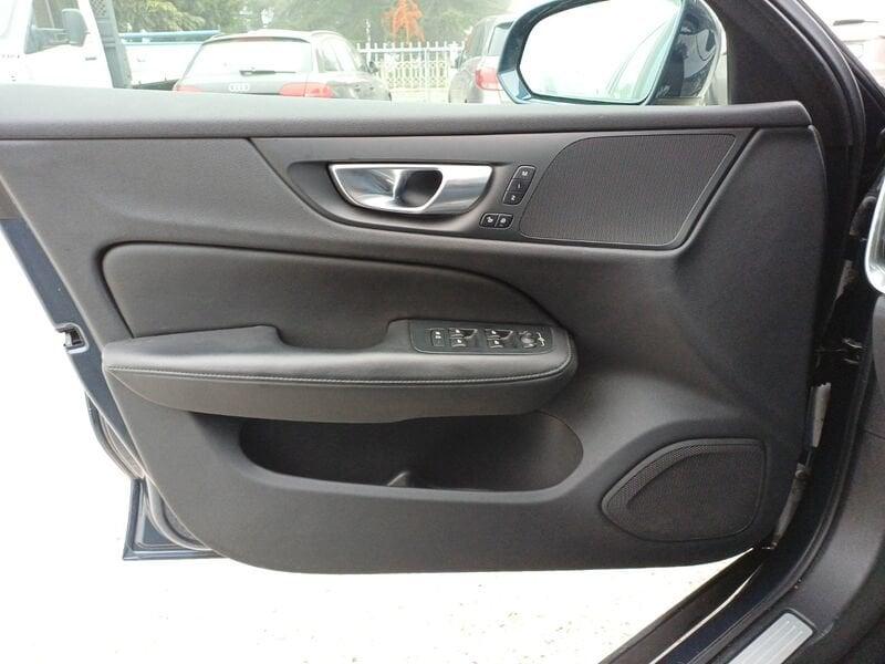 Volvo V60 Cross Country V60 Cross Country 2.0 b4 Plus awd auto