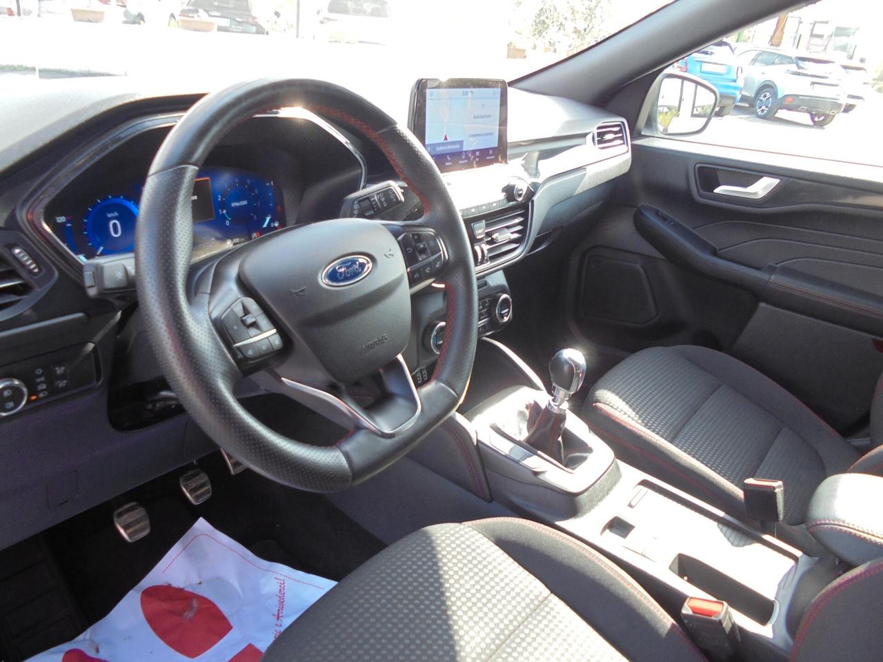 Ford Kuga 1.5 benzina EcoBoost 150 CV 2WD ST-Line