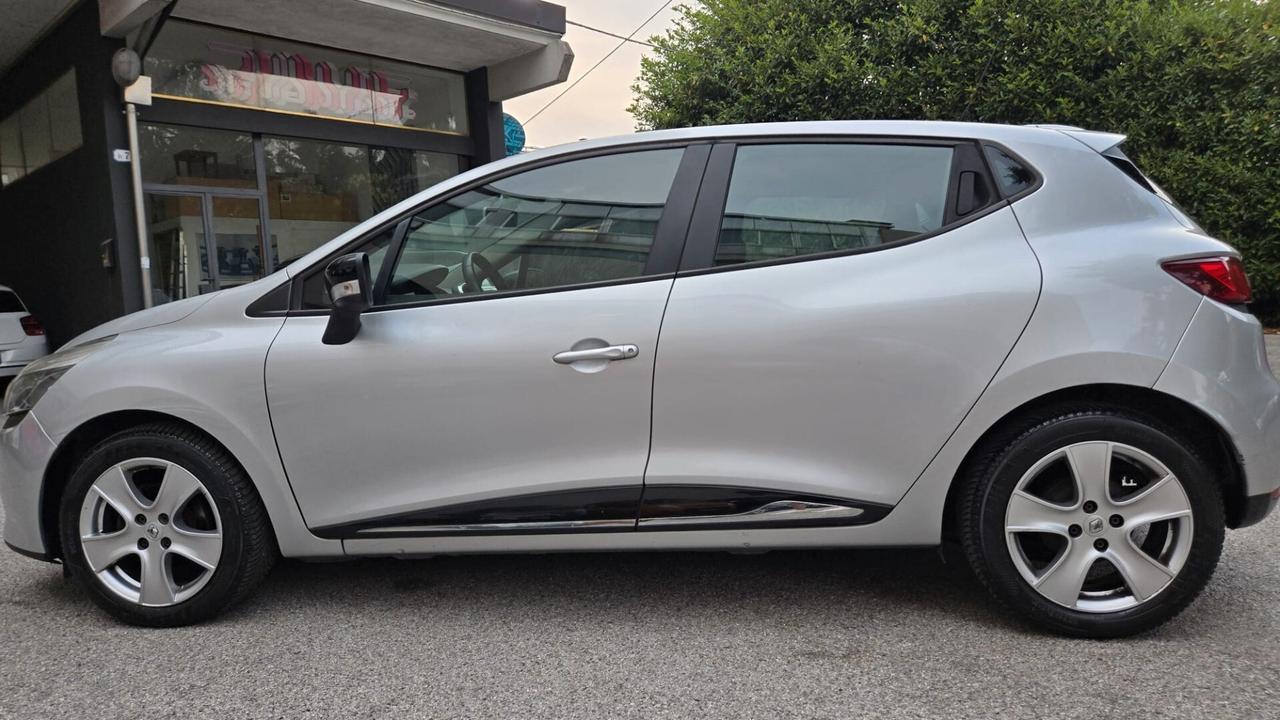 Renault Clio 1.5 dCi 8V 75CV 5 porte Live