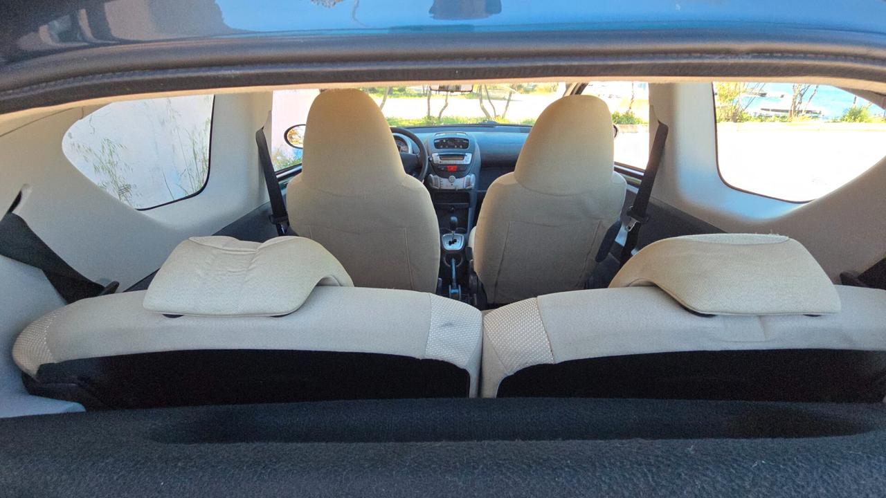 Peugeot 107 1.0 68CV 3p. Sweet Years