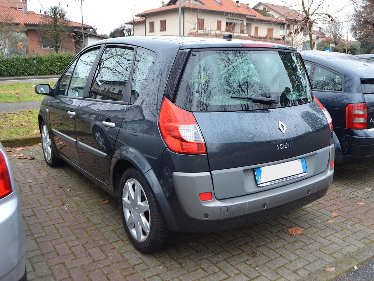 Renault Scenic Scénic 2.0 16V dCi Dynamique