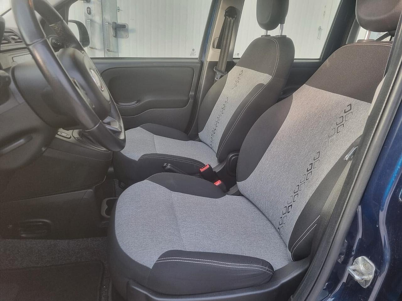 Fiat Panda 1.2 Lounge 69CV "PRONTA CONSEGNA"