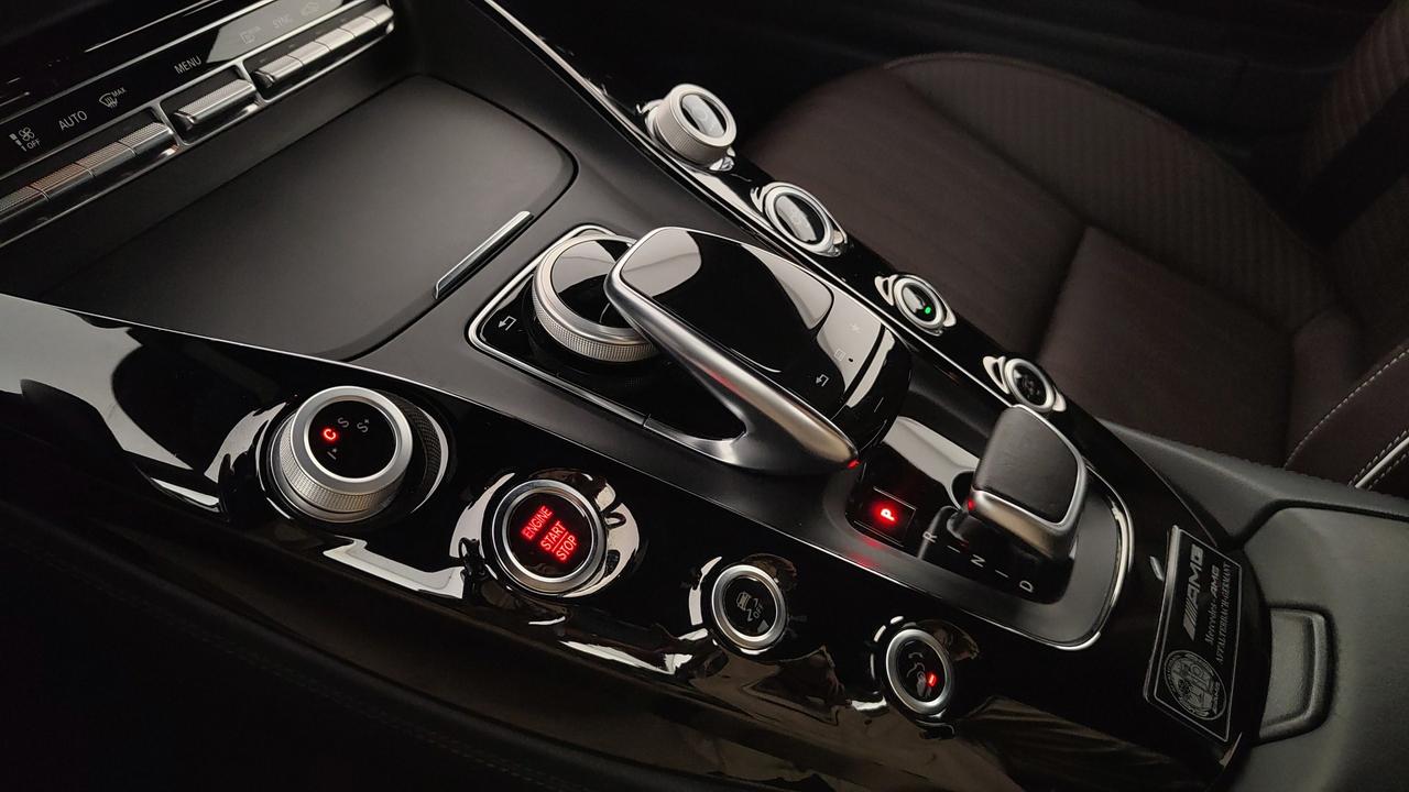 Mercedes-Benz AMG GT 4.0 462cv auto