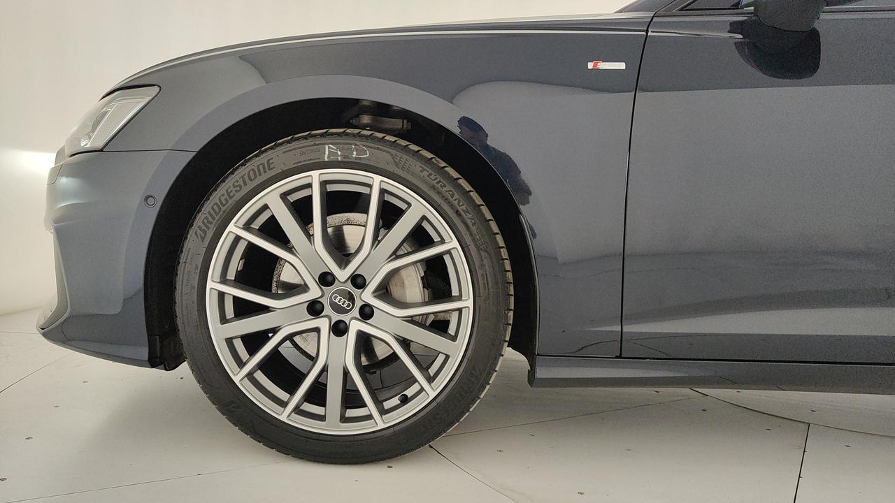 AUDI A6 Avant 40 2.0 tdi mhev Business Plus quattro s-tronic