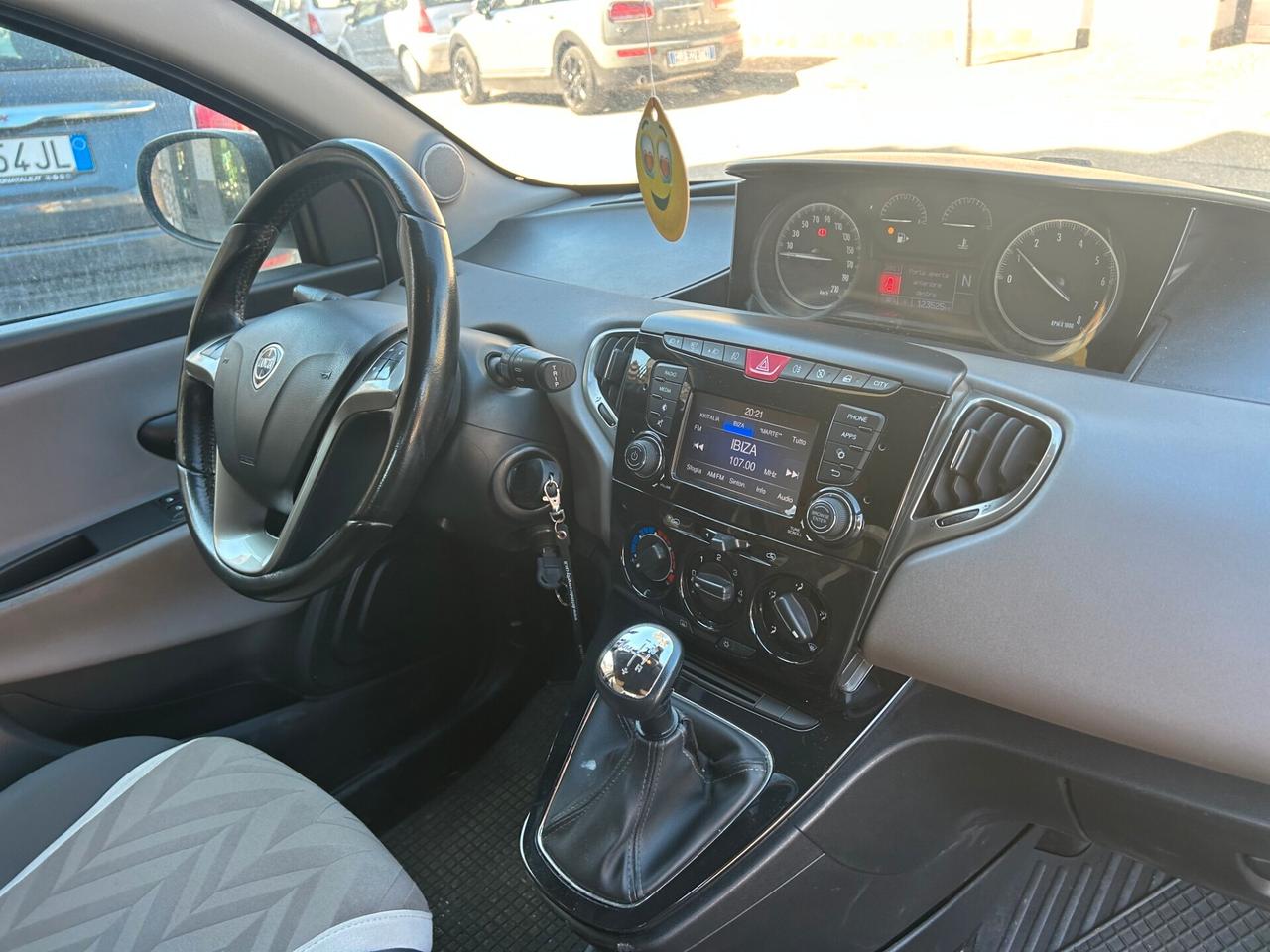 Lancia Ypsilon 0.9 TWINAIR 85 CV 5 porte GPL Ecochic Gold