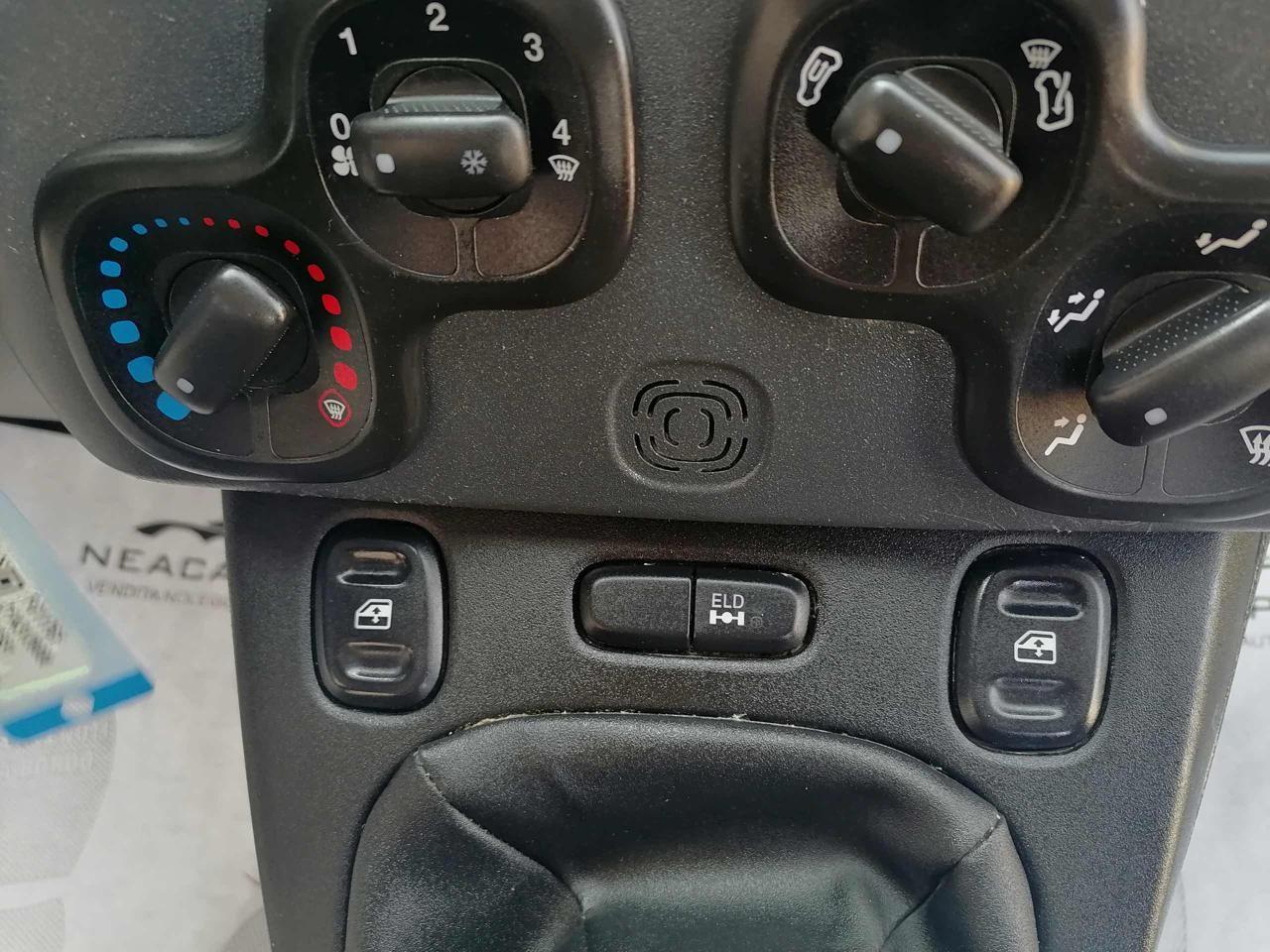 Fiat Panda VAN 4X4 1.3 MJT 80 CV-AUTOCARRO N1 2 POSTI-E6B+IVA