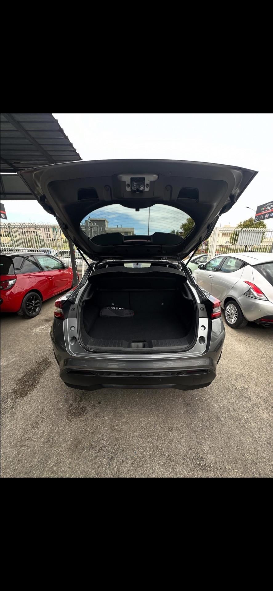 Nissan Juke 1.0 DIG-T 114 CV DCT N-Connecta