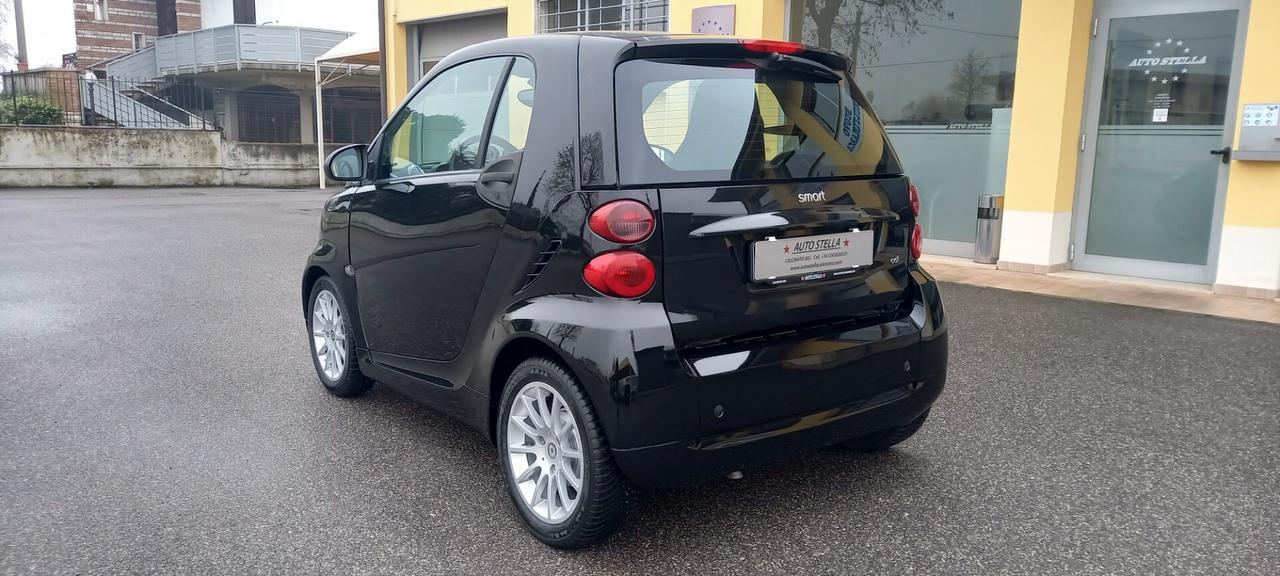 Smart ForTwo CC. 800 CV. 55 CDI Turbodiesel Euro 5 Utilizzabile anche per i Neopatentati.