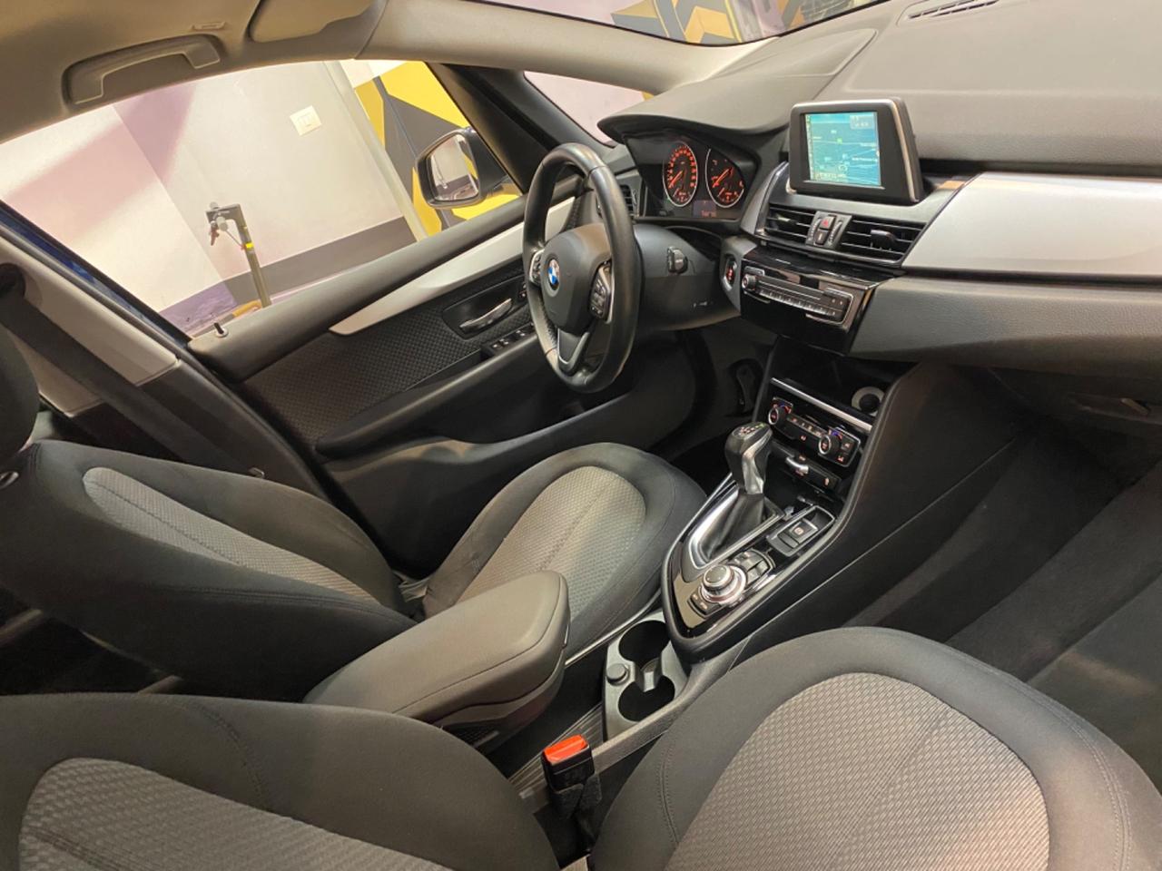 Bmw 216 216d Active Tourer Sport