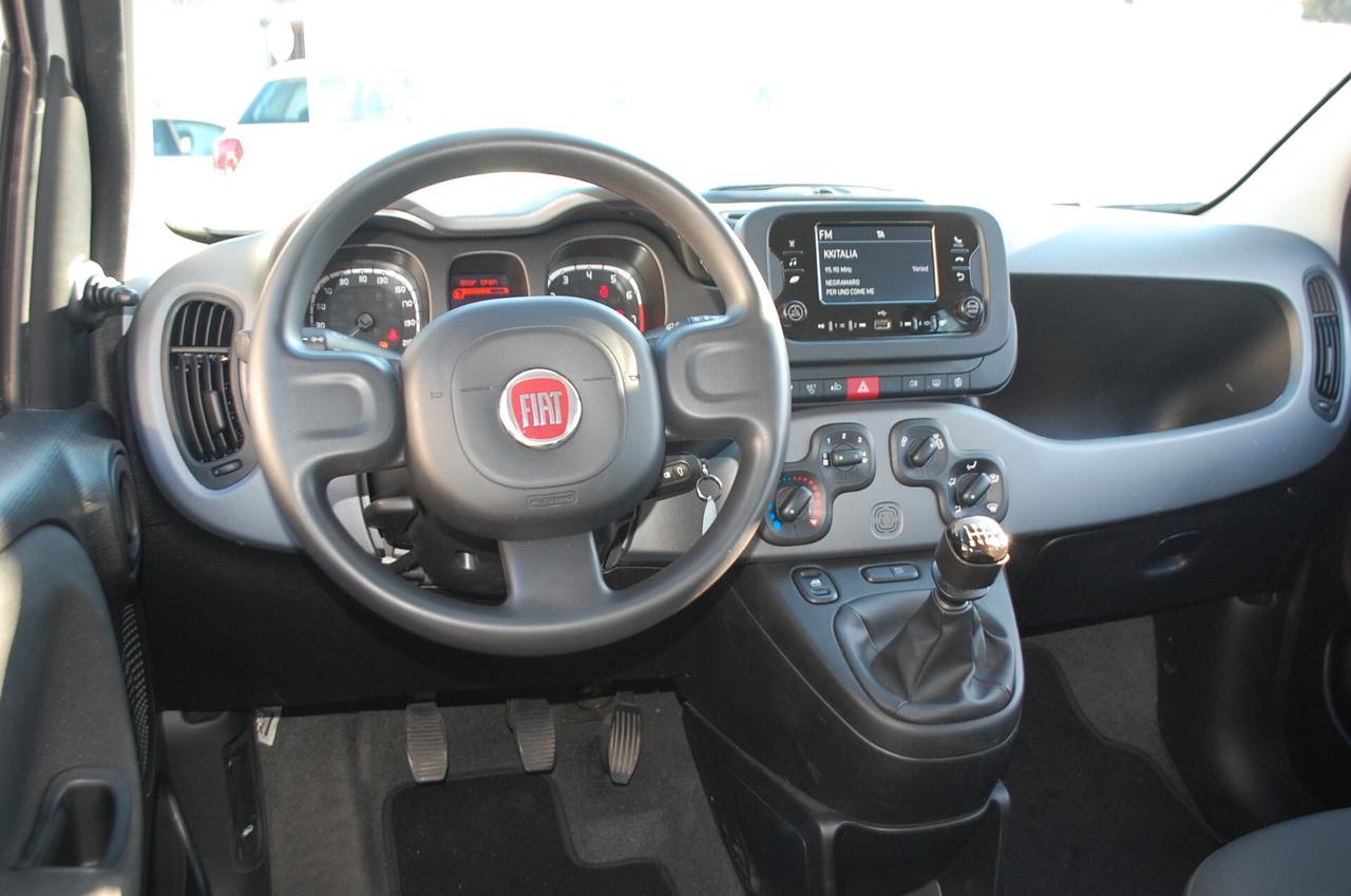 Fiat Panda 1.0 firefly hybrid 69CV City Life S&S USB Uf Italy