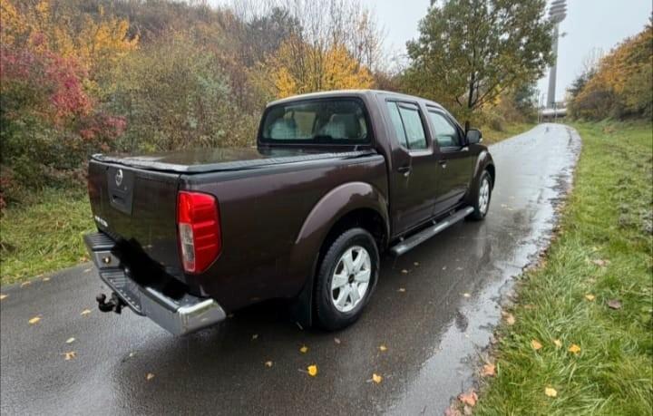 Nissan Navara 2.5 dCi 190CV 4 porte Double Cab LE 4x4