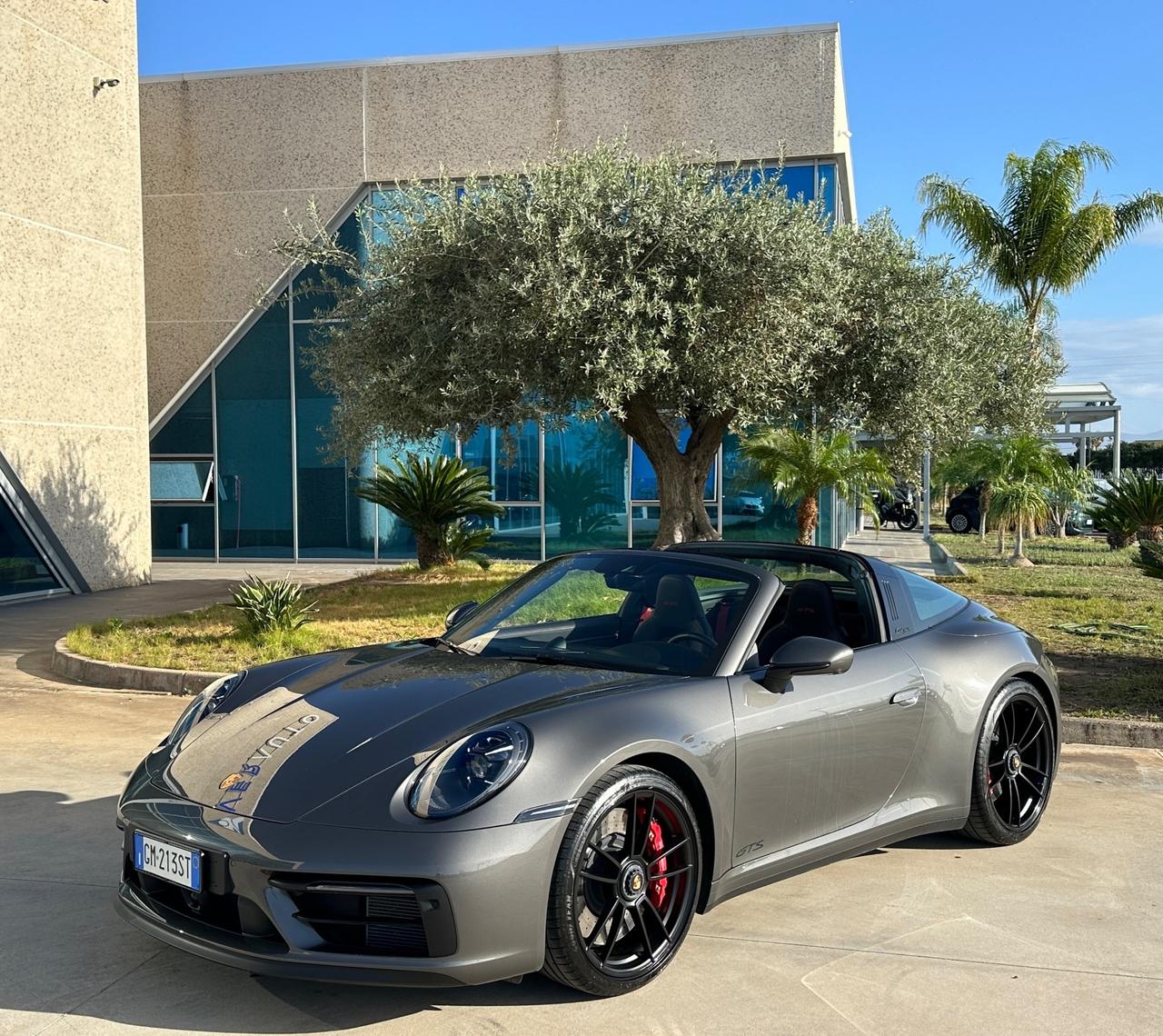 Porsche 992 Targa 3.0 4 GTS possibilità noleggio no scoring