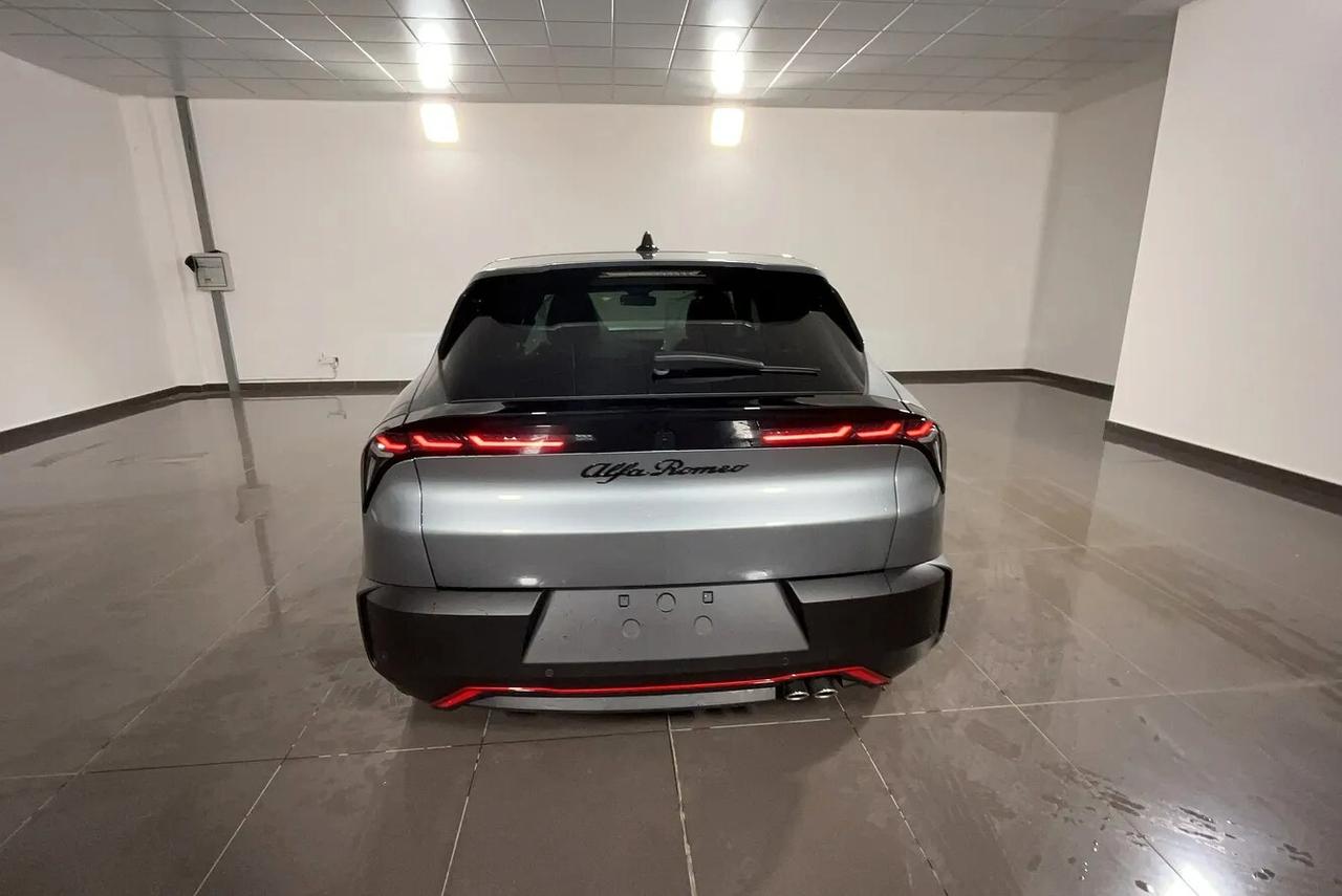 Alfa Romeo Junior 1.2 145 CV Hybrid eDCT6 Speciale