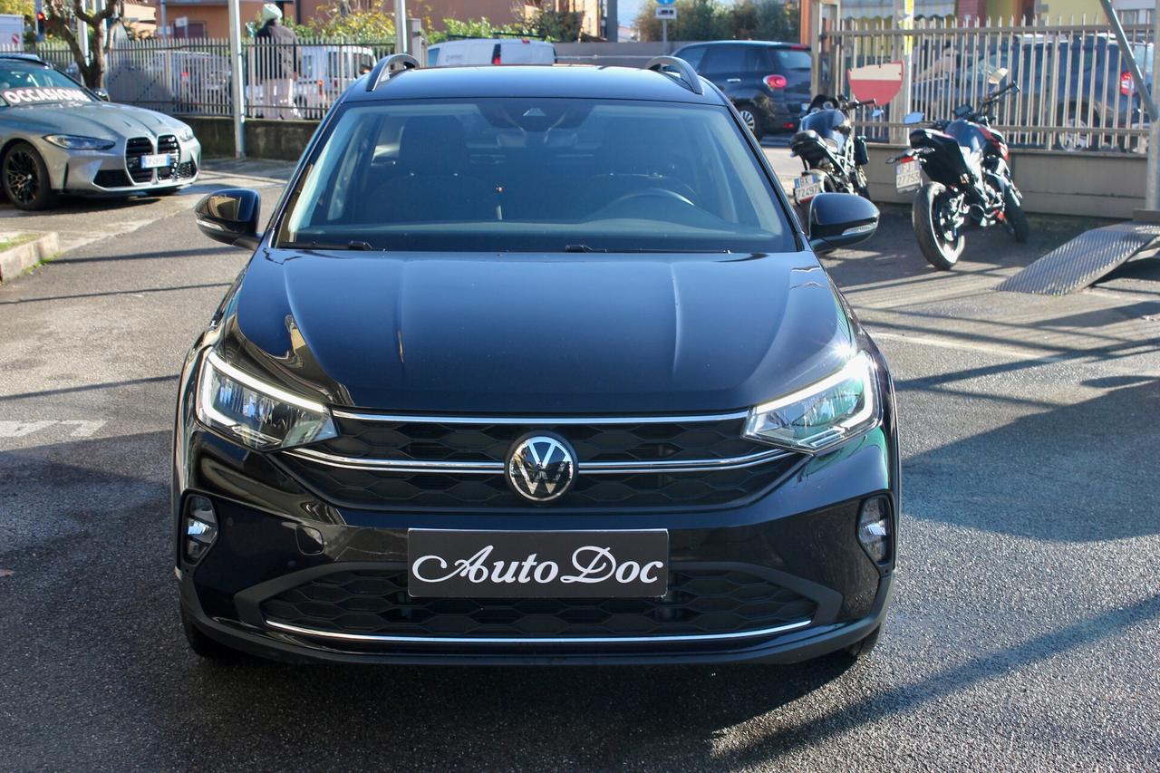 Volkswagen Taigo Life 1.0 TSI 110CV virtual cockpit navy sensori