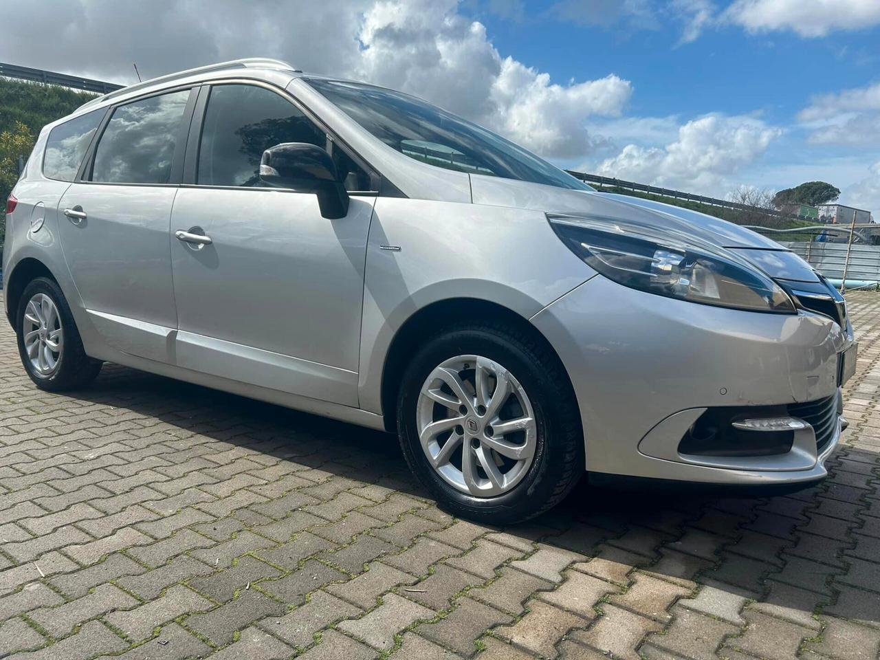 Renault Scenic 7 posti 1.5 dCi 110 CV EDC Limited