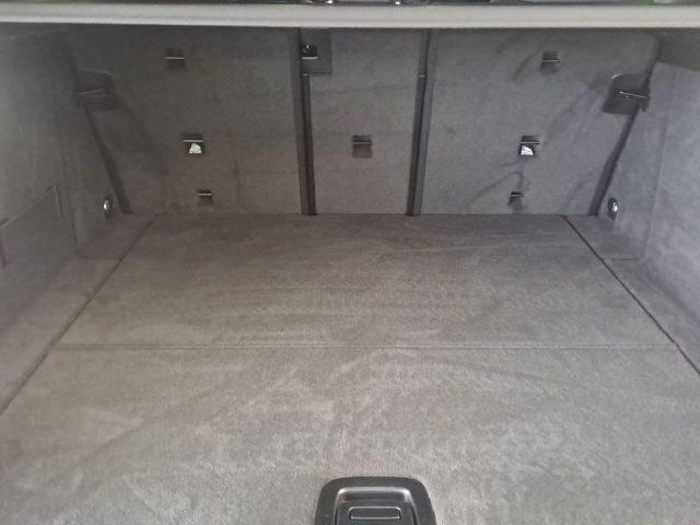 BMW iX xDrive 40 Pacchetto Sportivo Aut.