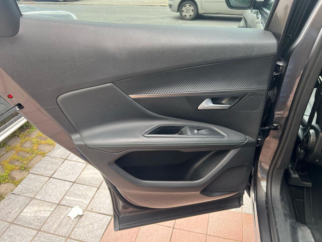 Peugeot 3008 PureTech Turbo 130 S&S Allure Pack