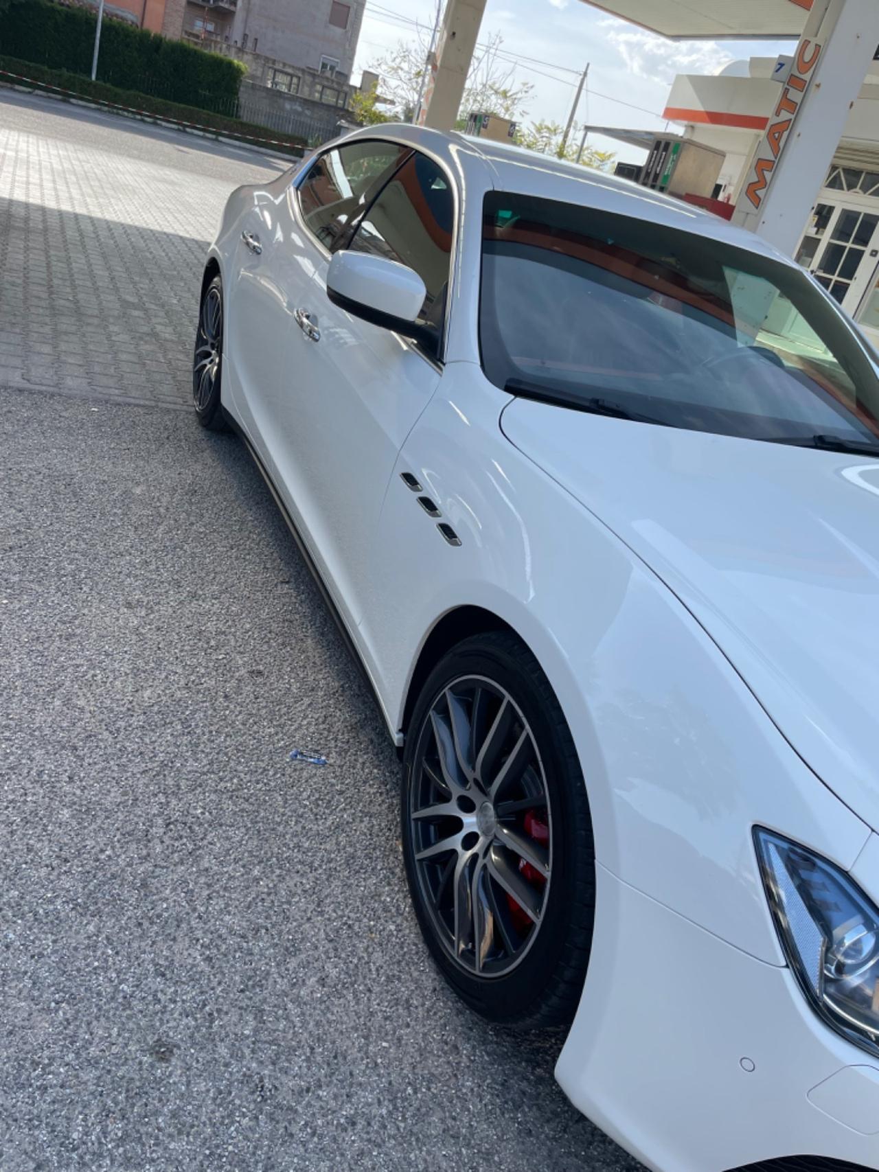 Maserati Ghibli V6 Diesel 275 CV