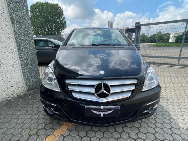 MERCEDES-BENZ B 180 CDI Sport