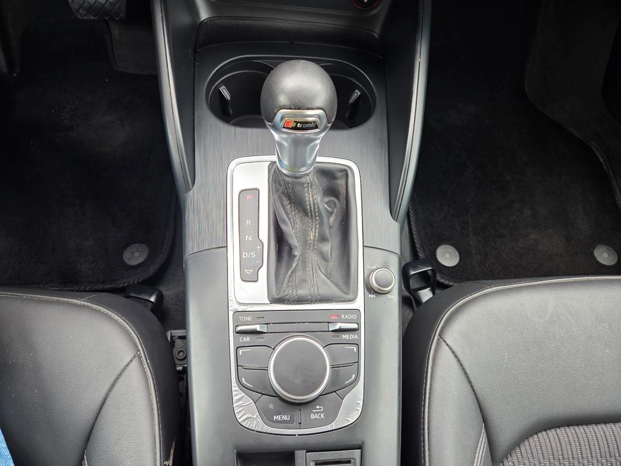 Audi A3 1.6 TDI clean diesel S tronic Attraction
