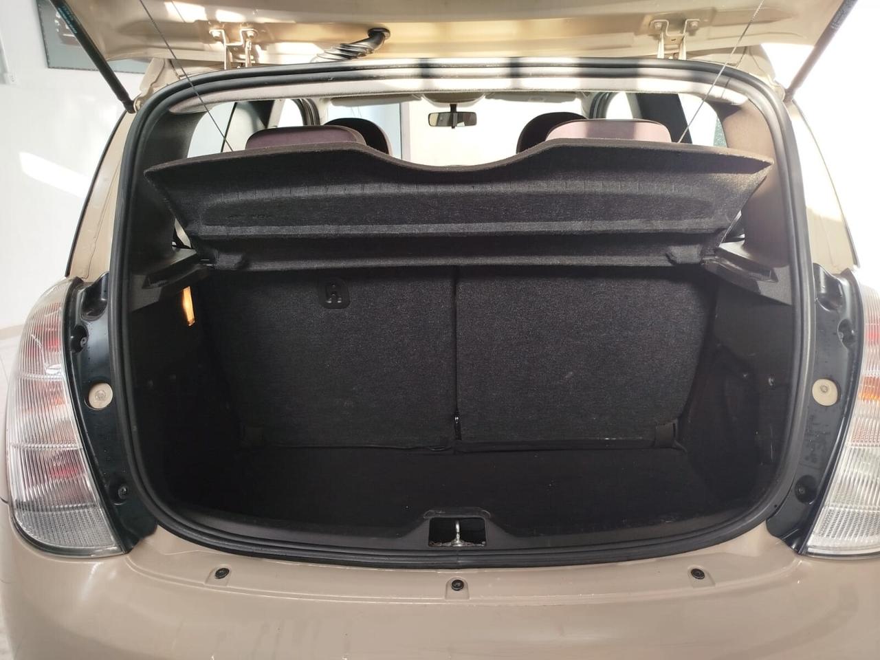 Lancia Ypsilon 1.4 benzina CON GARANZIA