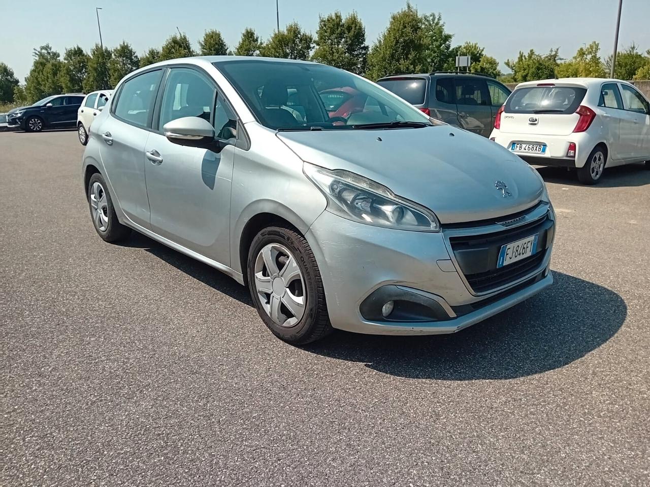 Peugeot 208 5p 1.2 68cv X COMMERCIANTI