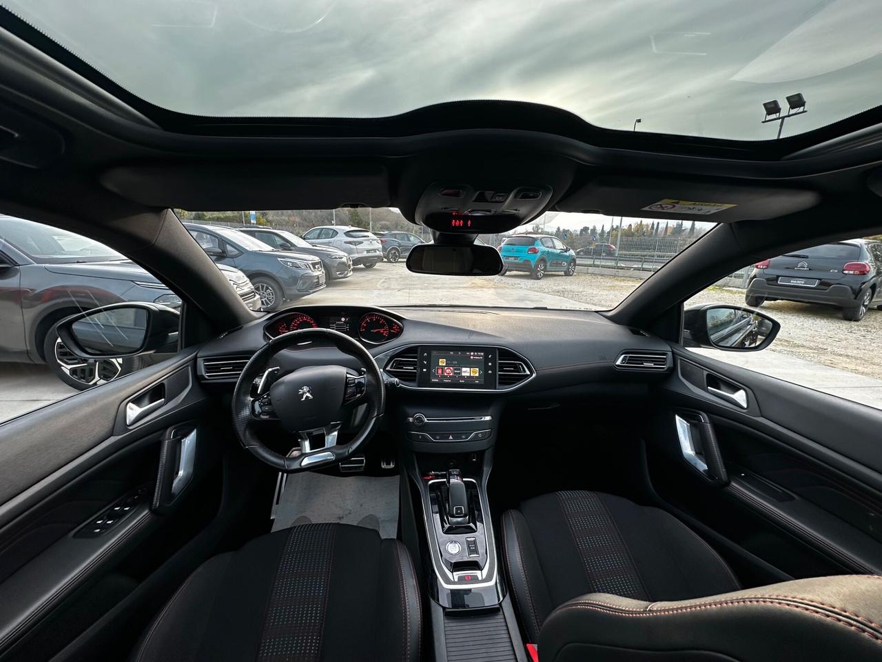 Peugeot 308 BlueHDi 130 GT Line AUTOCARRO N1