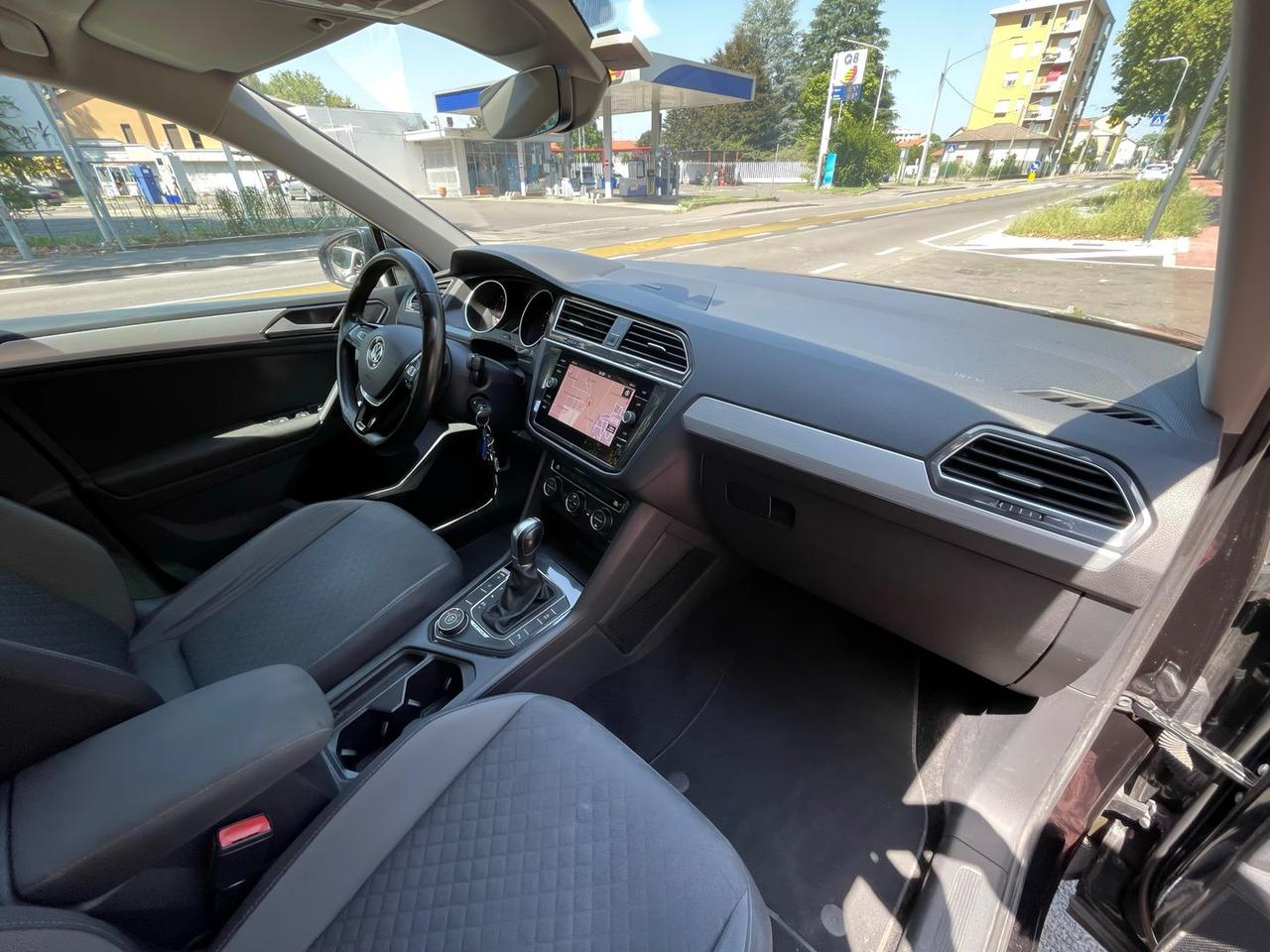 Volkswagen Tiguan Business 2.0 TDI #6539