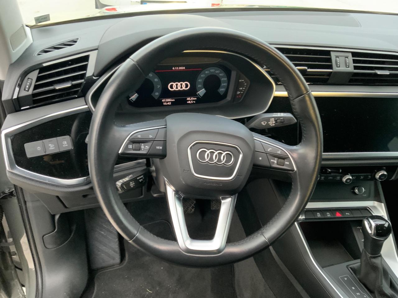 Audi Q3 35 TFSI S tronic Business Advanced