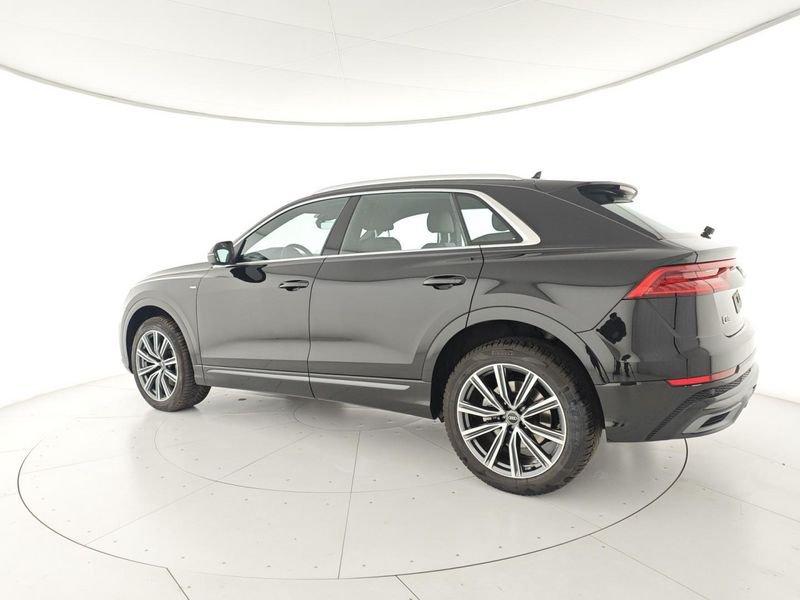 Audi Q8 45 TDI quattro tiptronic Sport