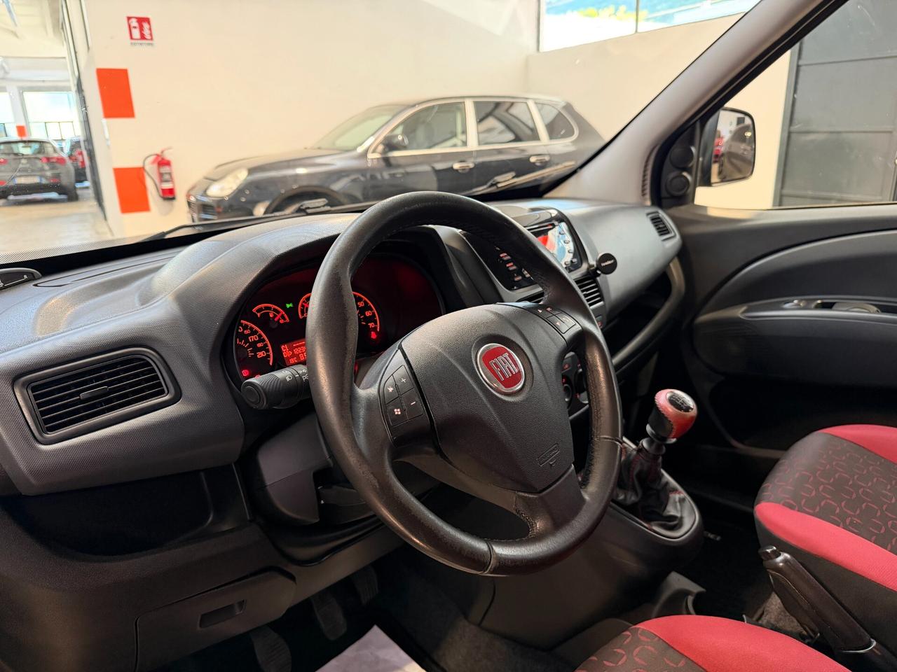 Fiat Doblo 1.4 16V CLIMA-AUTOVETTURA 5 POSTI