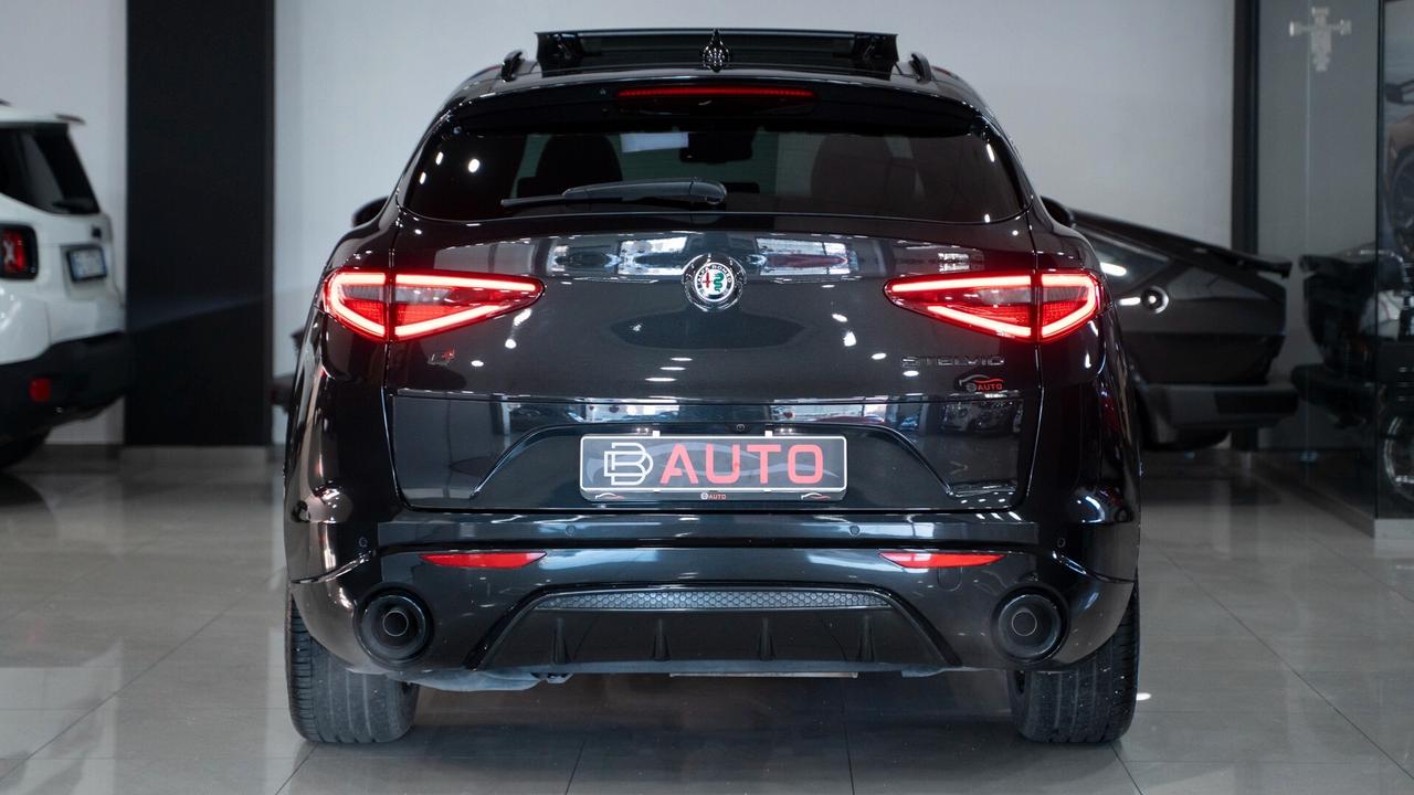 Alfa Romeo Stelvio VELOCE 2.2 Ti Q4 210 CV 20" TETTO CARBON AUTO XENON FULL OPTIONAL
