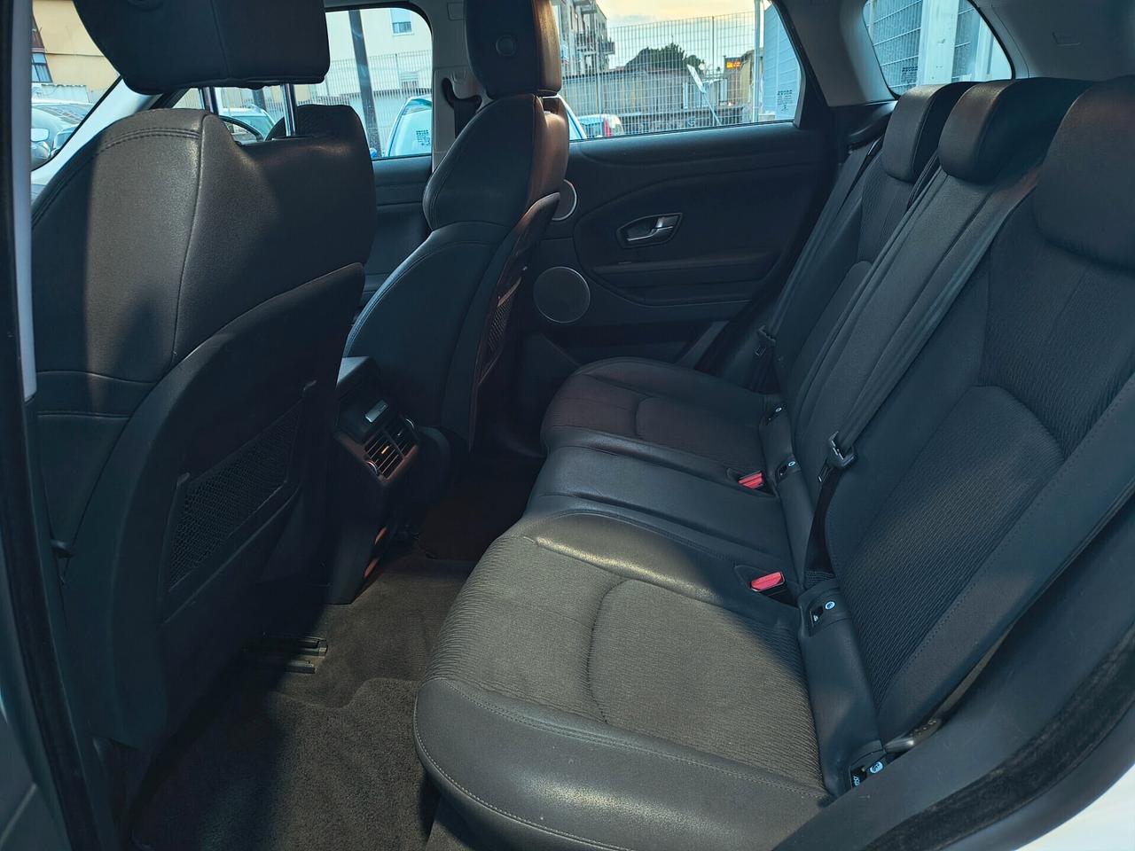 LAND ROVER RANGE EVOQUE 2.0 DIESEL 140.000 KM 2017